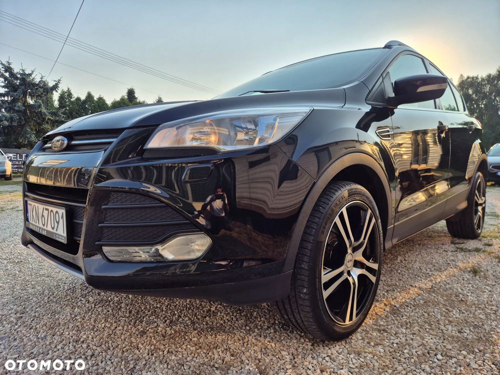 Ford Kuga 2.0 TDCi 4x4 Titanium - 4