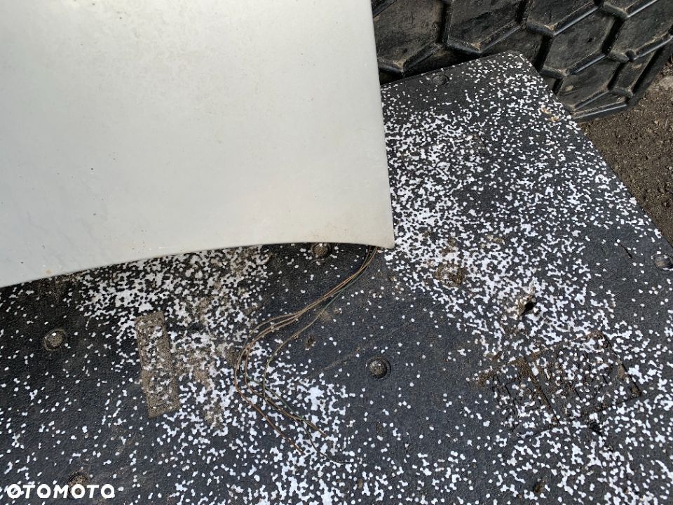 MASKA AUDI A6 C5 LY7W - 2