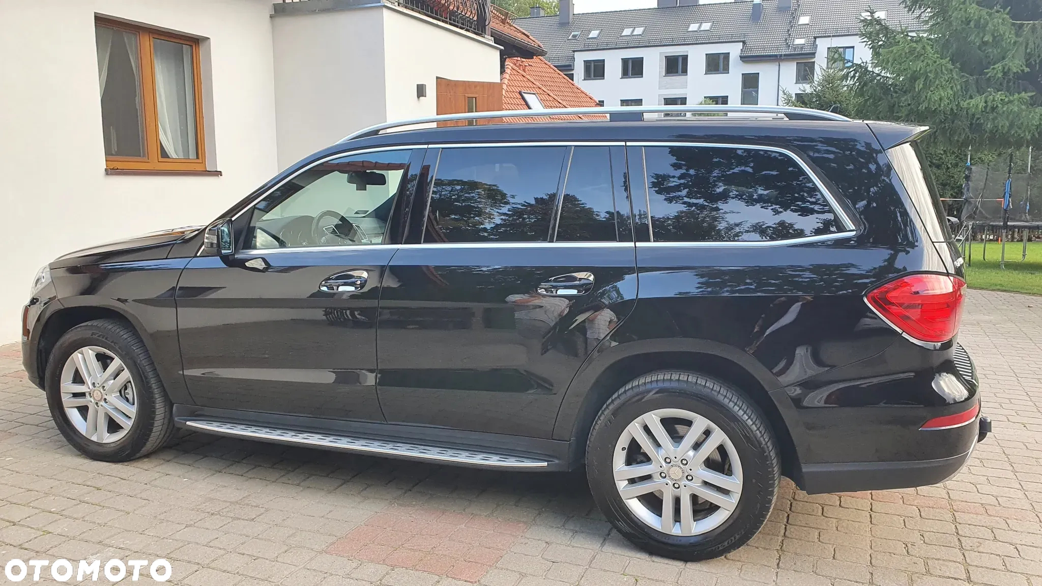 Mercedes-Benz GL 350 BlueTec 4-Matic - 5