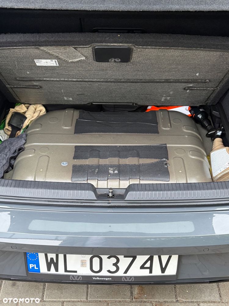 Volkswagen Golf 1.5 eTSI Style DSG - 22