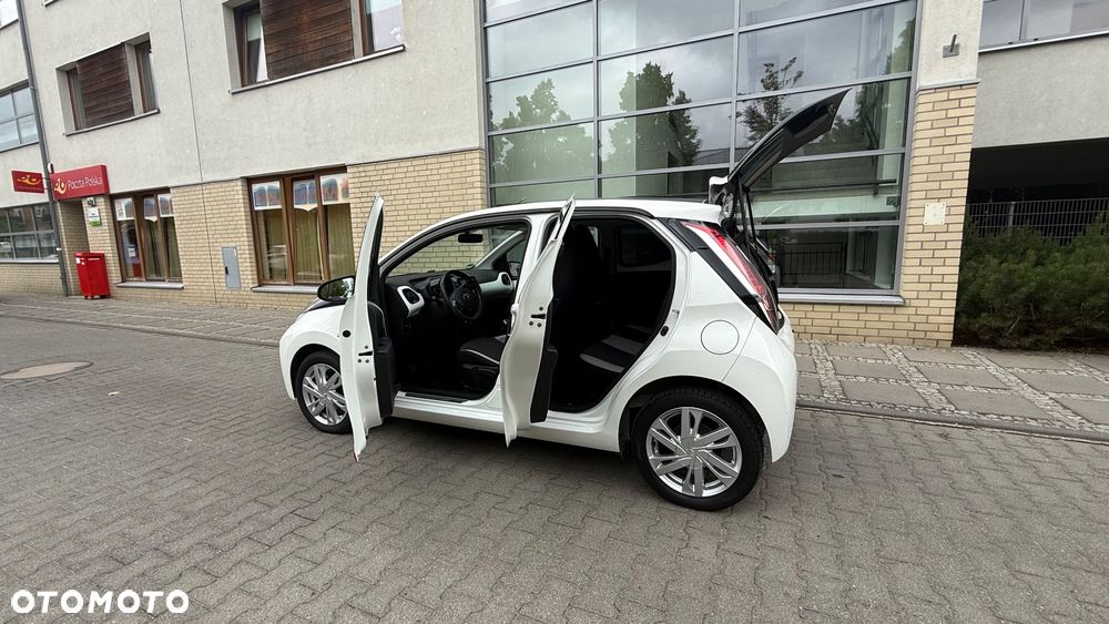 Toyota Aygo x-clusive Style Selection - 9