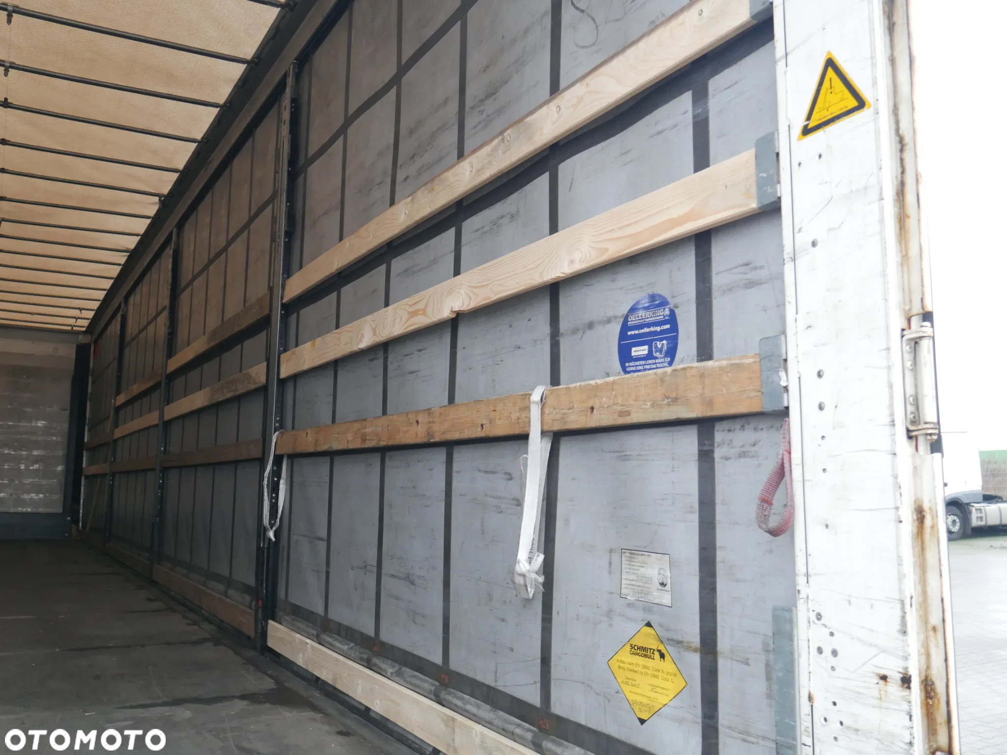 Schmitz Cargobull Mega / TIP 640235 - 13