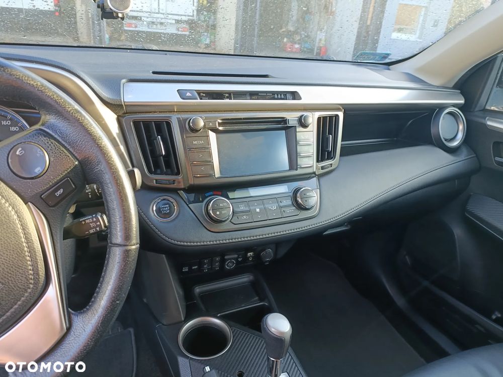 Toyota RAV4 - 15