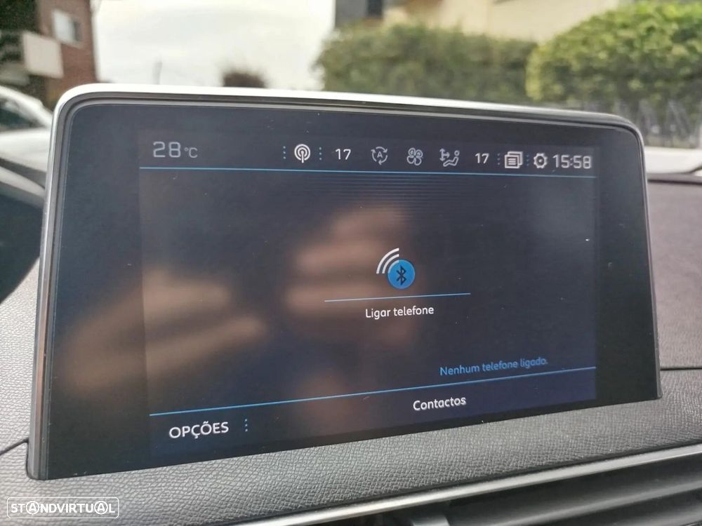 Peugeot 5008 BlueHDI 120 EAT6 Stop & Start Allure - 26
