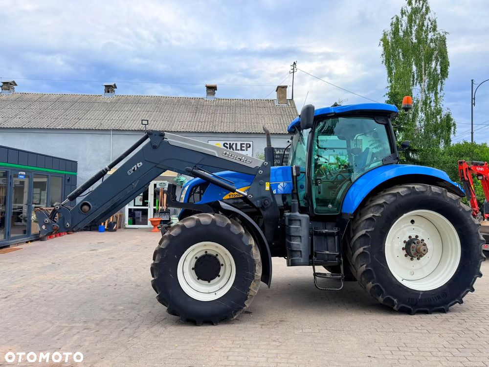 New Holland T 7050 - 15
