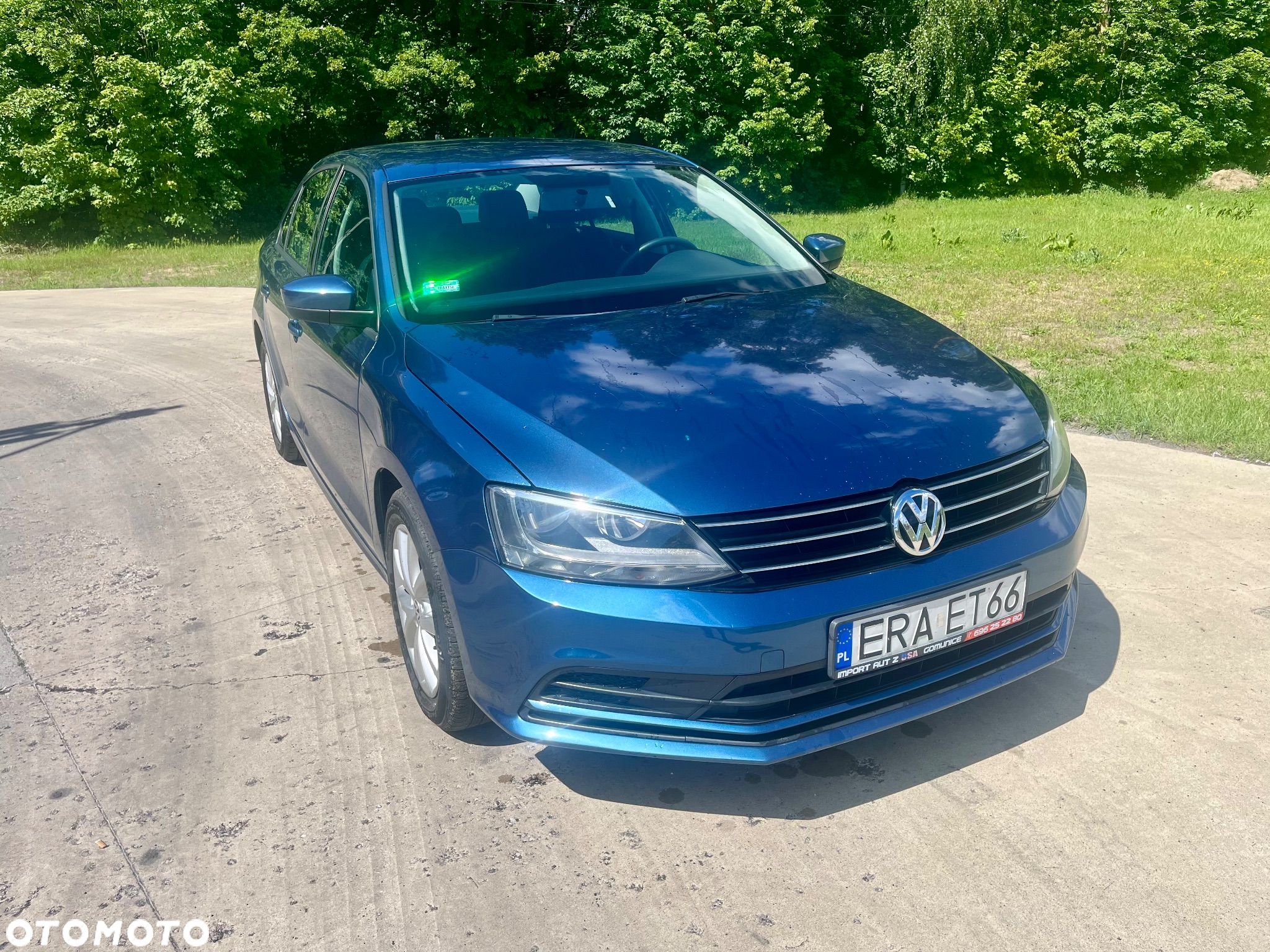 Volkswagen Jetta 1.8T SE - 1