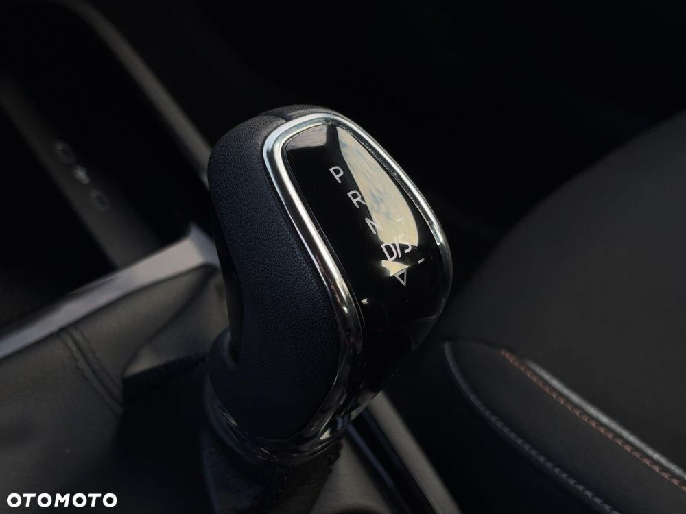 Skoda Kamiq 1.0 TSI Selection DSG - 23