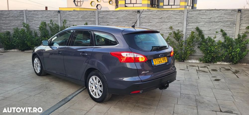 Ford Focus - 7