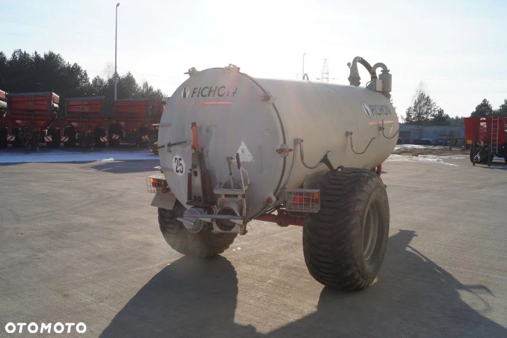 Pichon Wóz Asenizacyjny TCI6050 EP5 6000L - 9