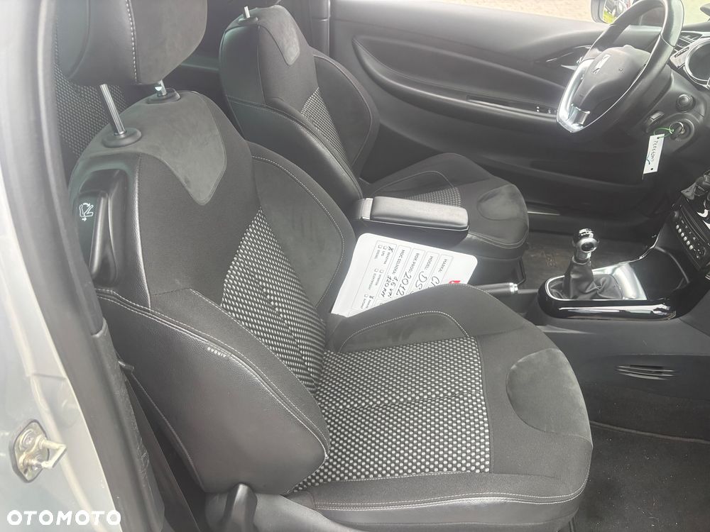 Citroën DS3 VTi 120 SoChic - 23