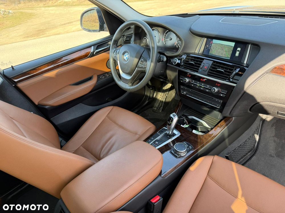 BMW X3 xDrive35i Sport-Aut - 16