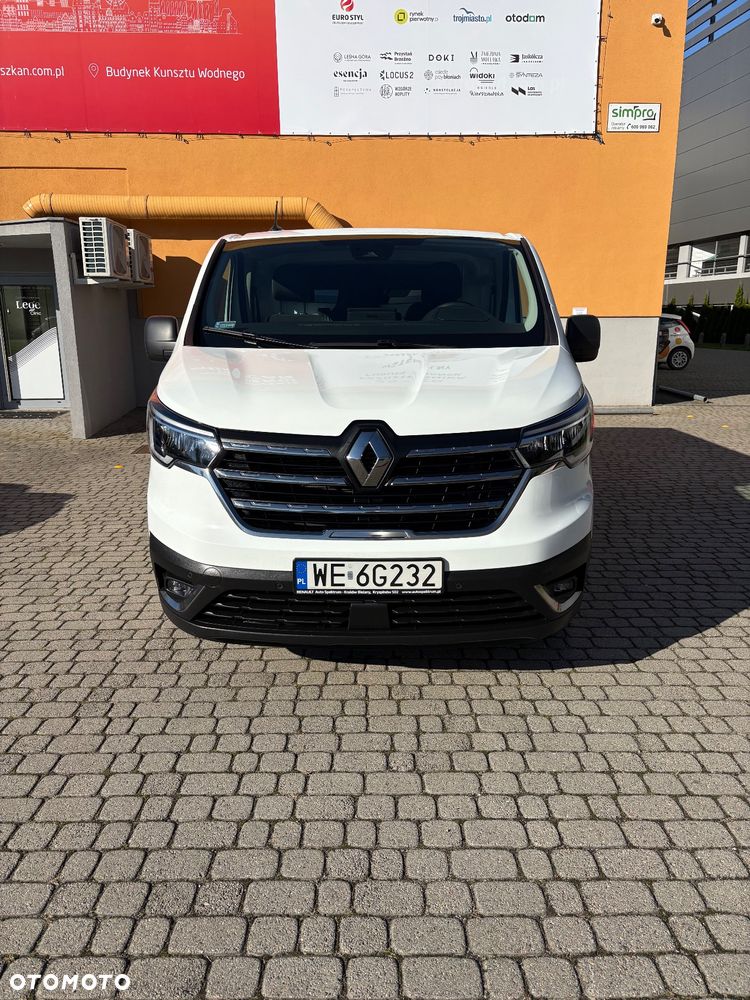 Renault Trafic - 13