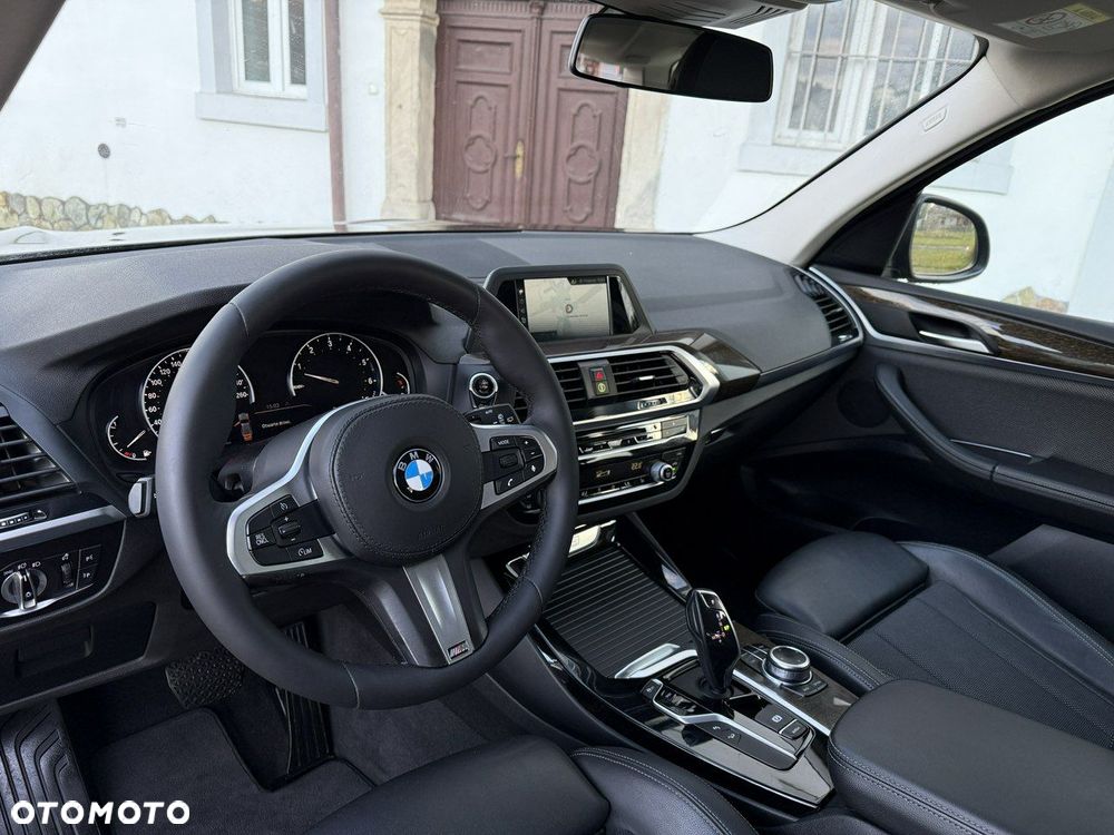 BMW X3 xDrive20i Advantage - 15