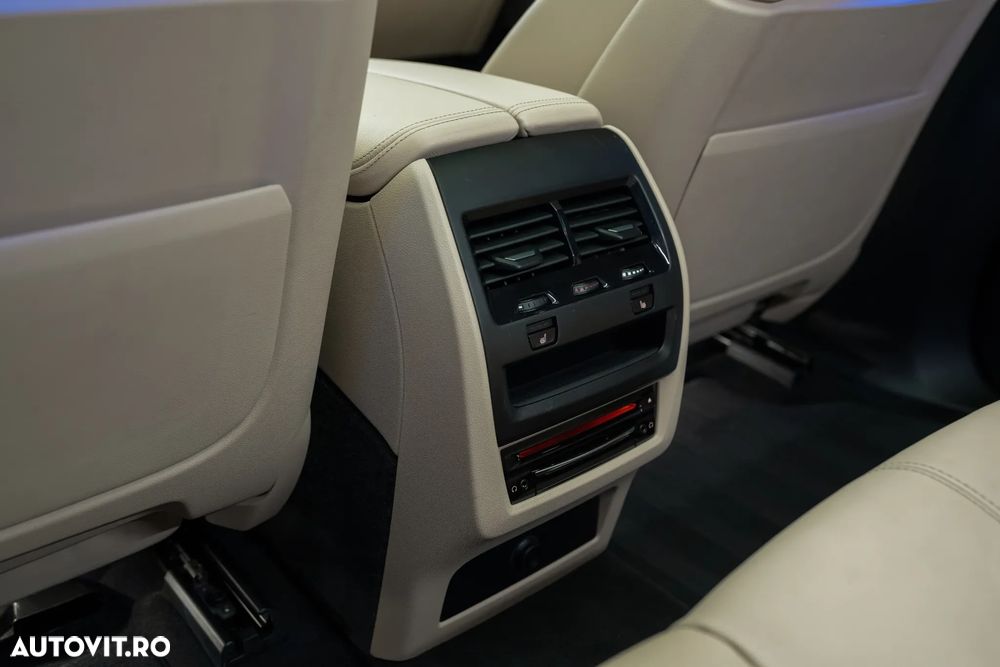 BMW X5 xDrive40i AT MHEV - 29
