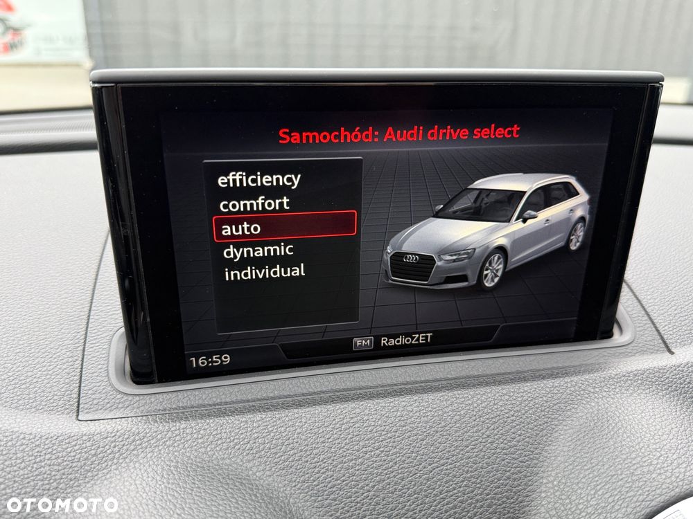 Audi A3 Sportback 2.0 TDI Sport S tronic - 38