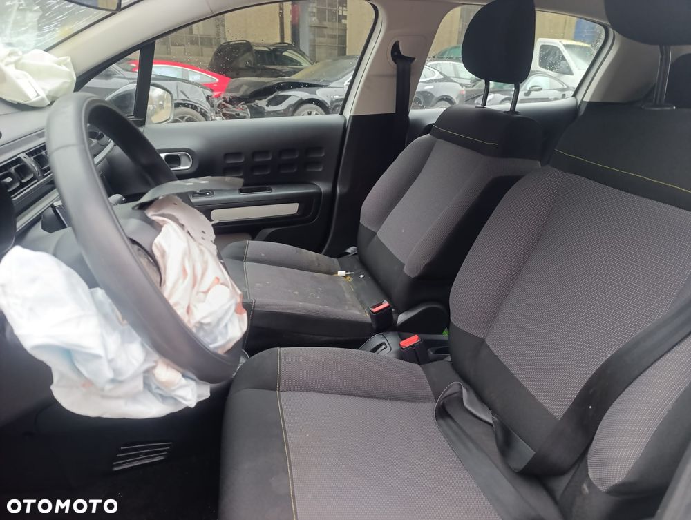 Citroën C3 1.2 PureTech Feel - 9