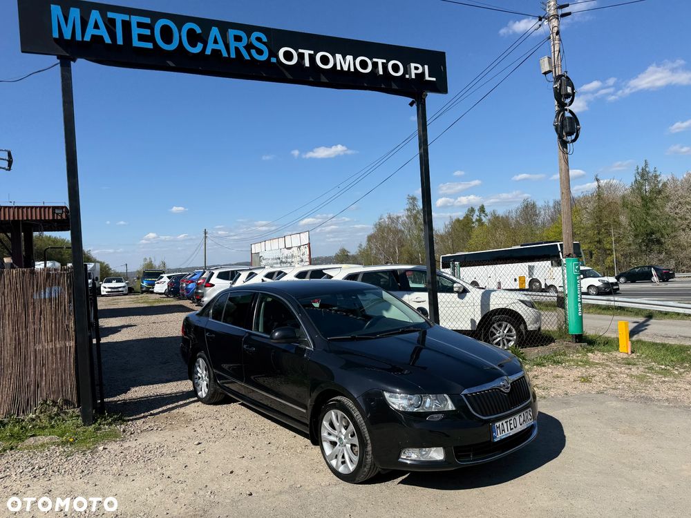 Skoda Superb 2.0 TDI L&K DSG - 22