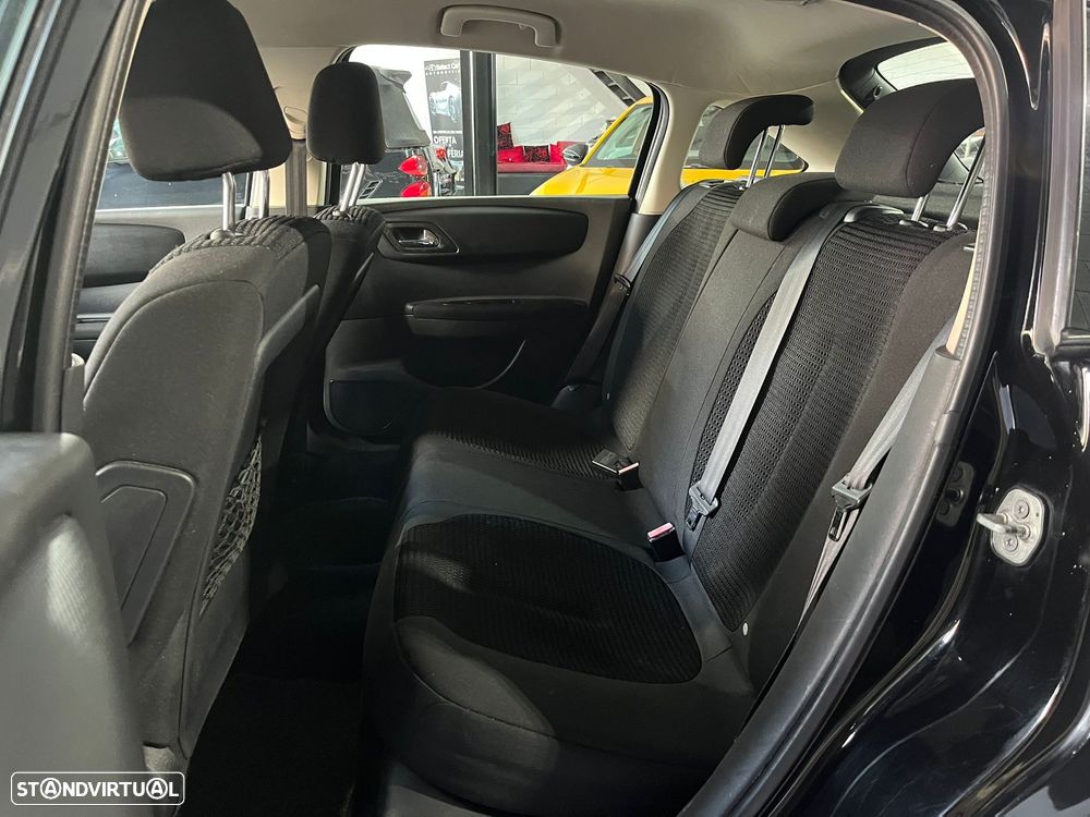 Citroën C4 1.6 HDi SX - 12