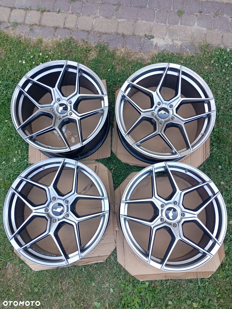 20" Alufelgi Japan Racing JR34 5x120 74.1mm - 72.6mm - 1