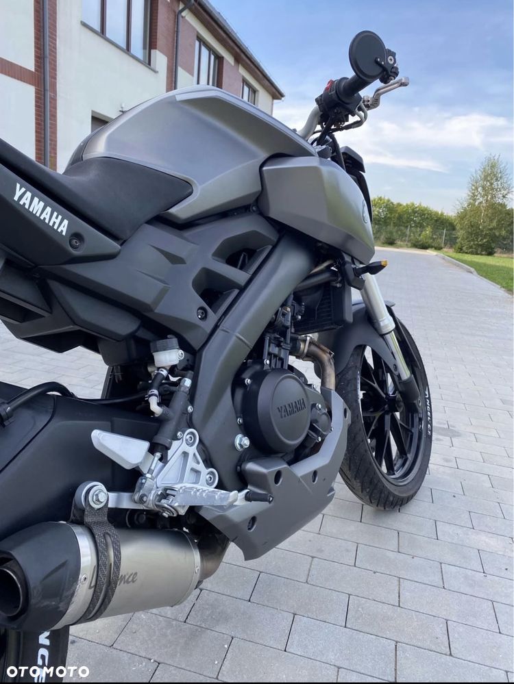 Yamaha MT - 4