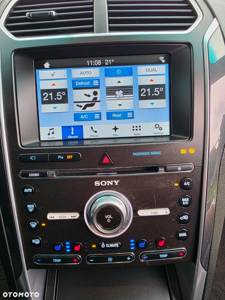 Ford Explorer - 24