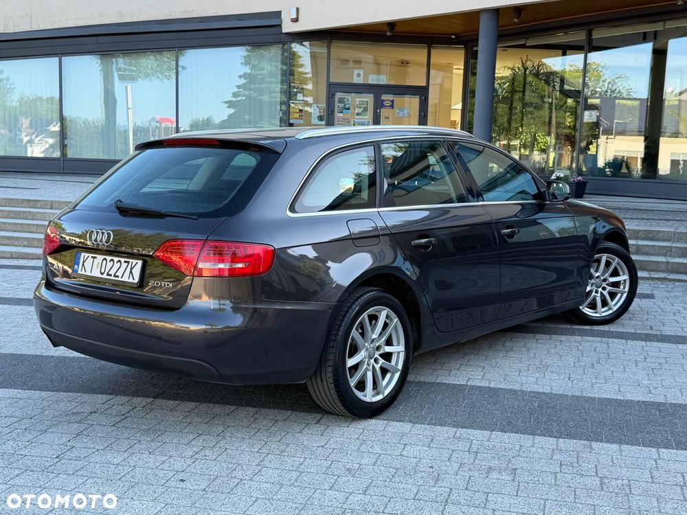 Audi A4 Avant 2.0 TDI DPF Ambition - 5