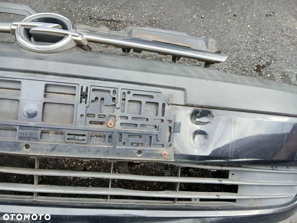 Opel Corsa C Zderzak przedni czarny - 3