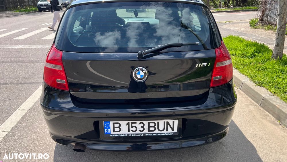 BMW Seria 1 - 12