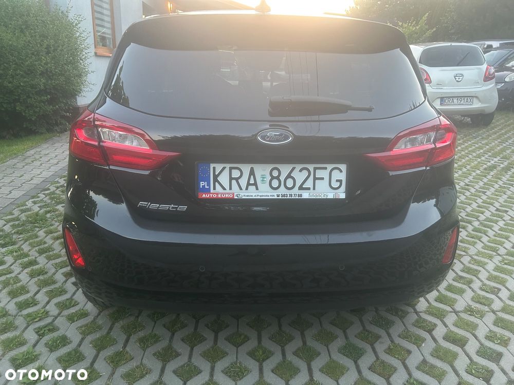 Ford Fiesta 1.1 S&S COOL&CONNECT - 17