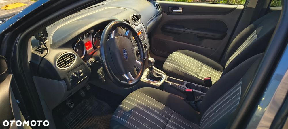Ford Focus 1.6 Amber X EU5 - 9