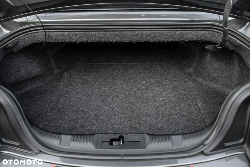 Ford Mustang Cabrio 2.3 Eco Boost - 26