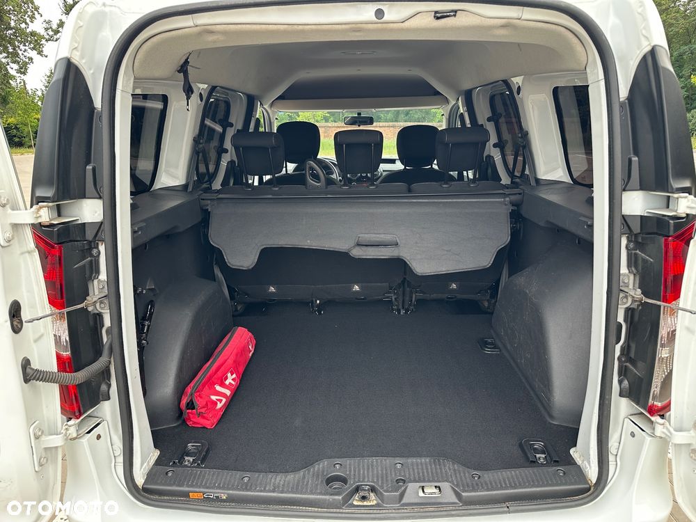 Dacia Dokker 1.5 Blue dCi Laureate - 28