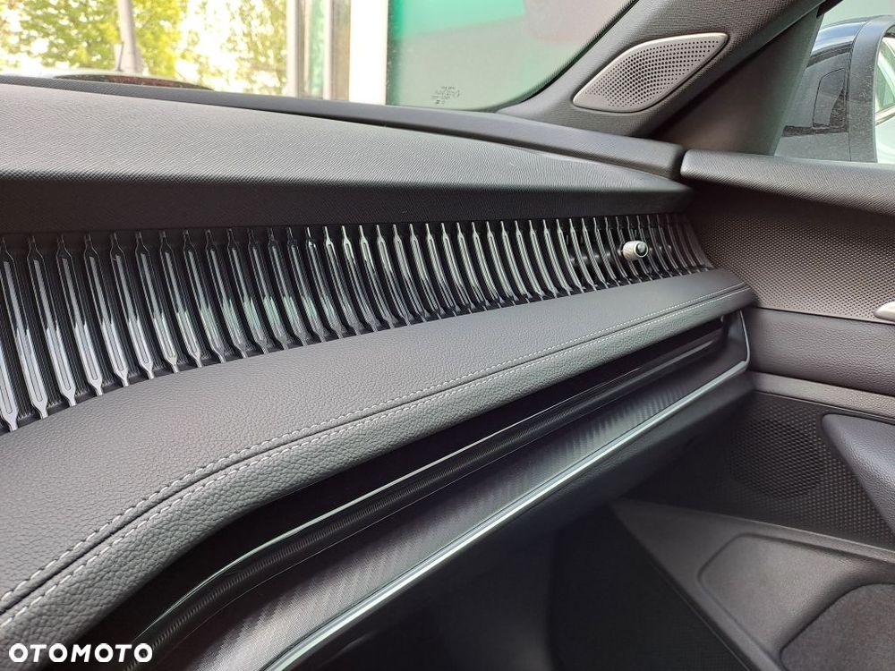Skoda Superb 2.0 TDI SCR 4x4 Sportline DSG - 24
