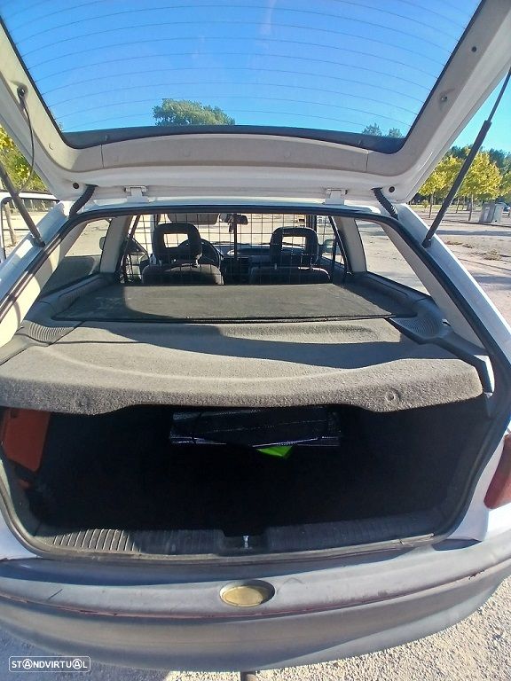Opel Astra - 4