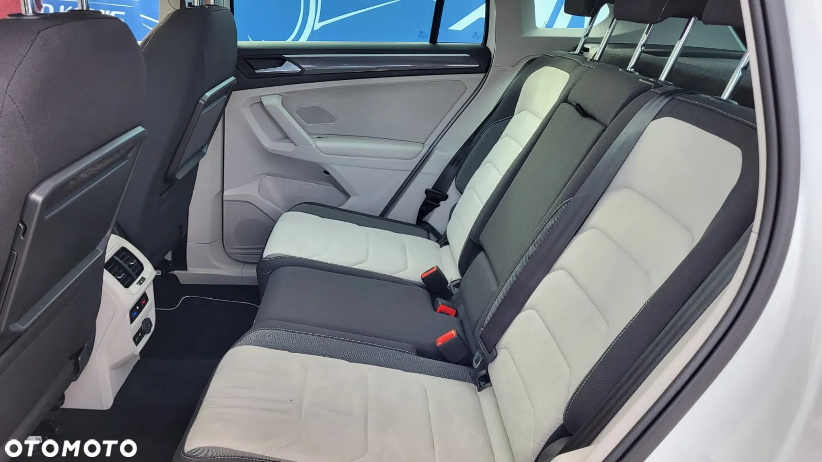 Volkswagen Tiguan 2.0 TDI SCR DSG Elegance - 13