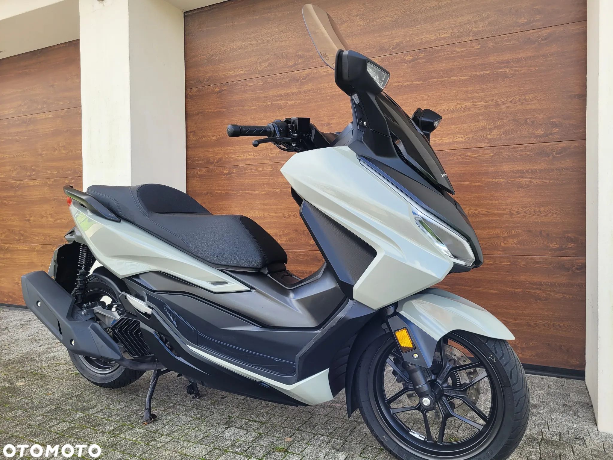 Honda NSS - 20