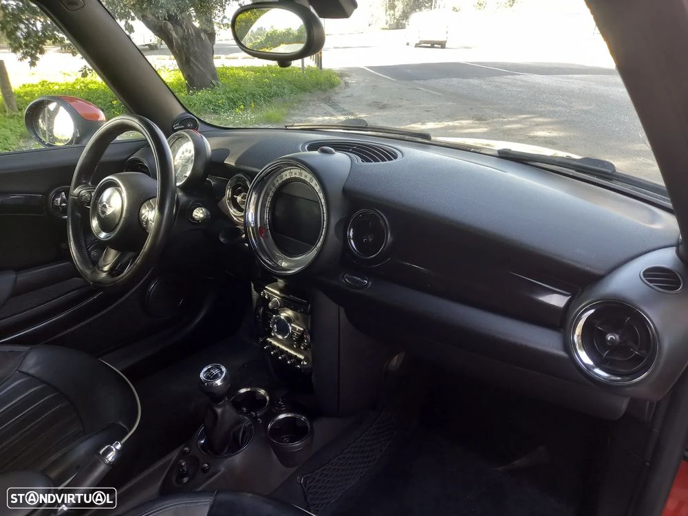 MINI 3 Portas Cooper D - 14