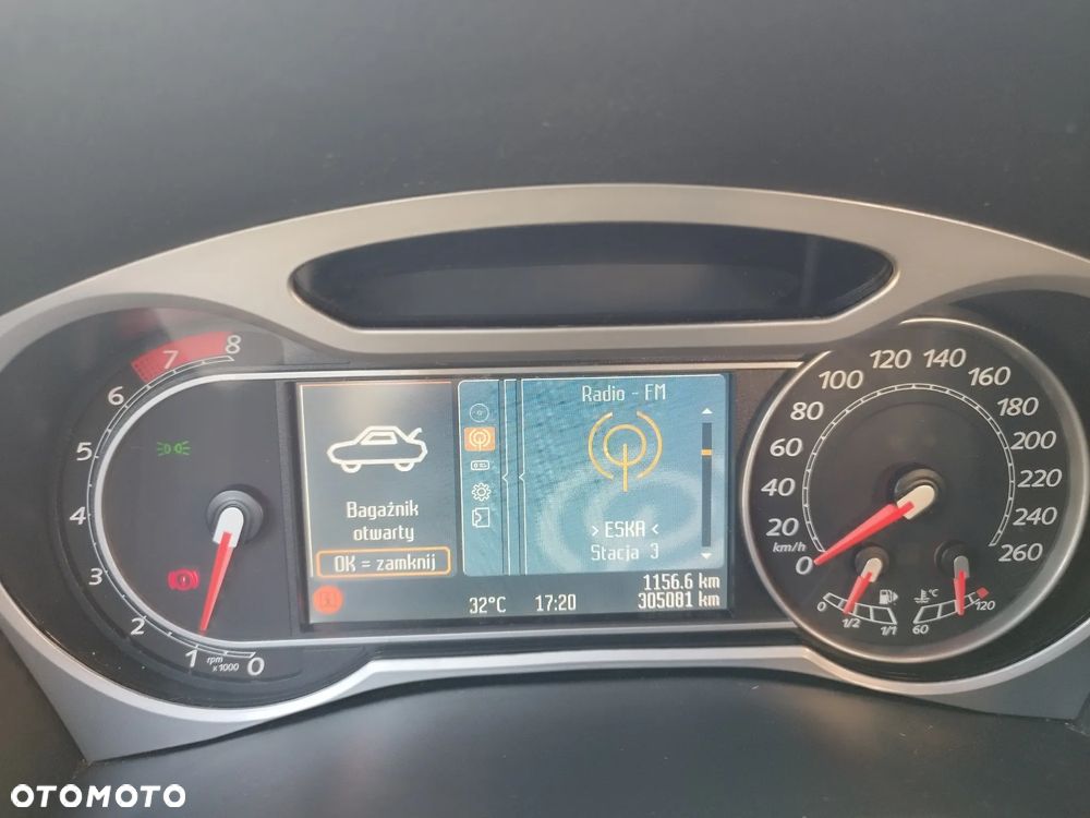 Ford Mondeo 2.0 Titanium - 12