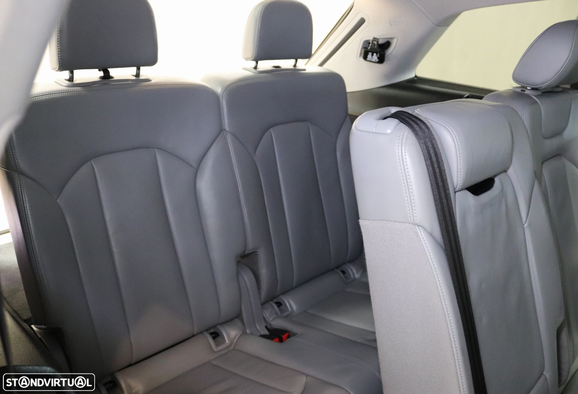 Audi Q7 3.0 TDI quattro tiptronic 7L - 43