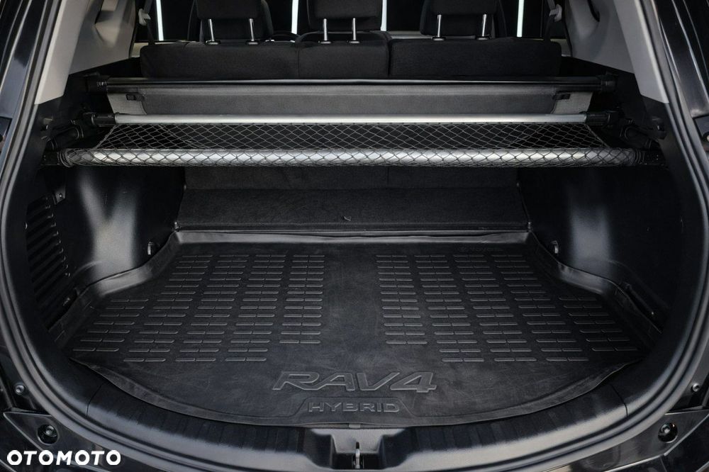 Toyota RAV4 - 17