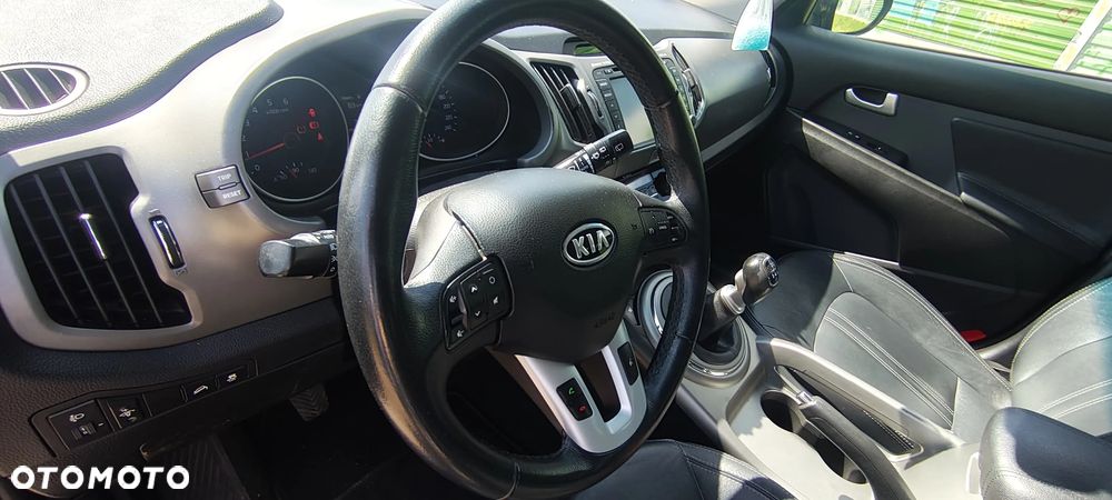 Kia Sportage 1.7 CRDI Business Line L 2WD - 11