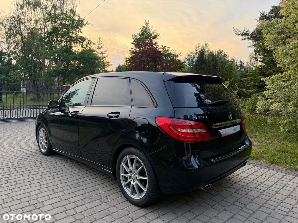 Mercedes-Benz Klasa B 200 CDI (BlueEFFICIENCY) - 3