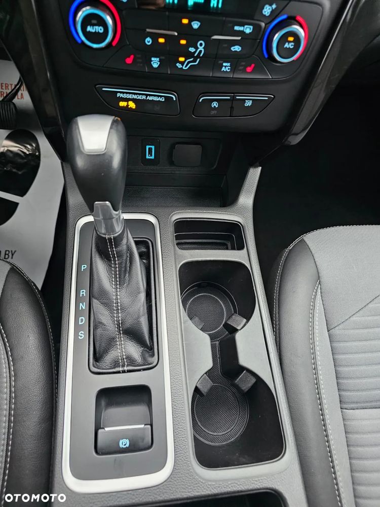 Ford Kuga 2.0 EcoBoost AWD Titanium ASS GPF - 26