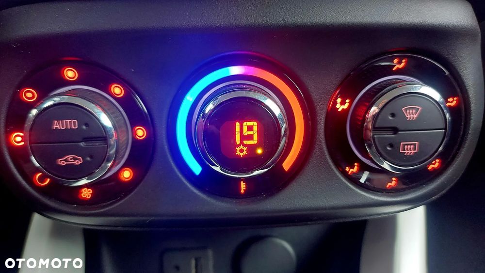 Opel Adam ver-1-4-black-link - 24