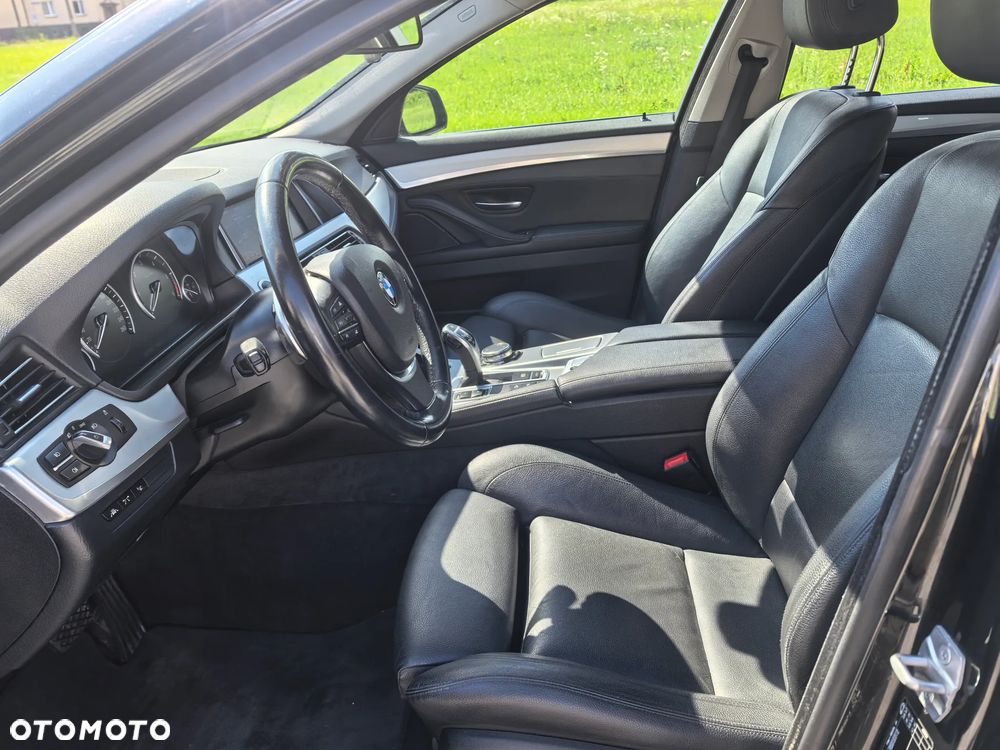 BMW Seria 5 535d xDrive - 17