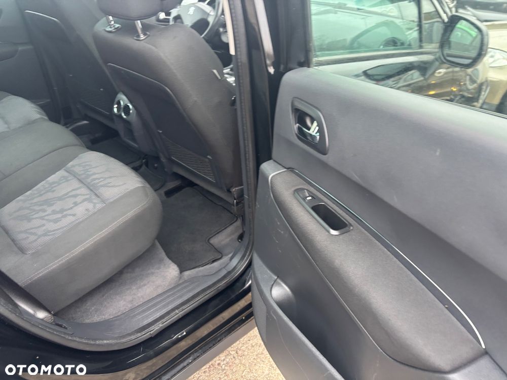 Peugeot 3008 120 VTi Active - 29