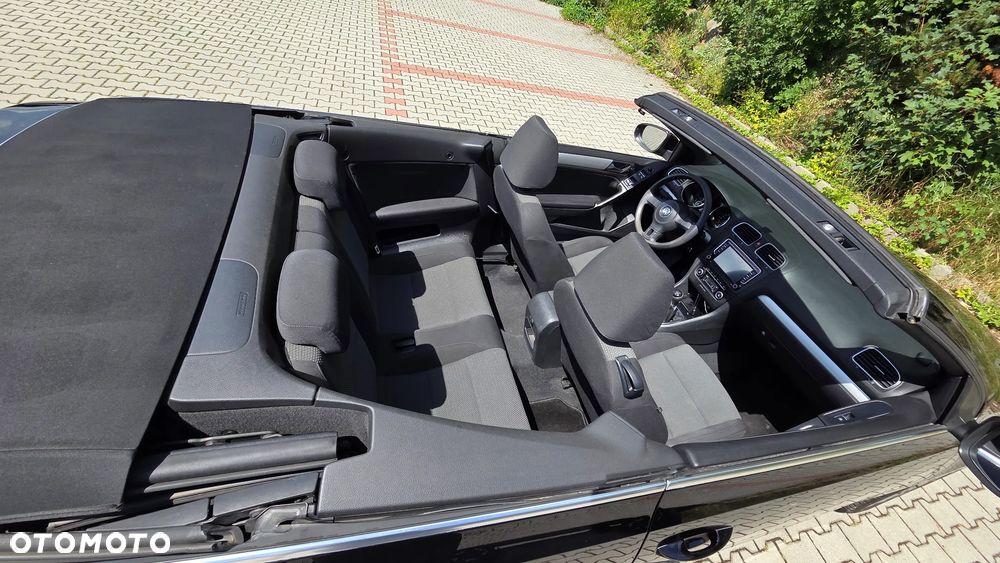 Volkswagen Golf 1.6 TDI Highline - 11