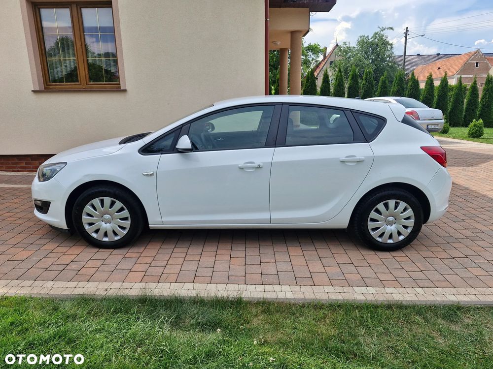 Opel Astra 1.6 Style - 8