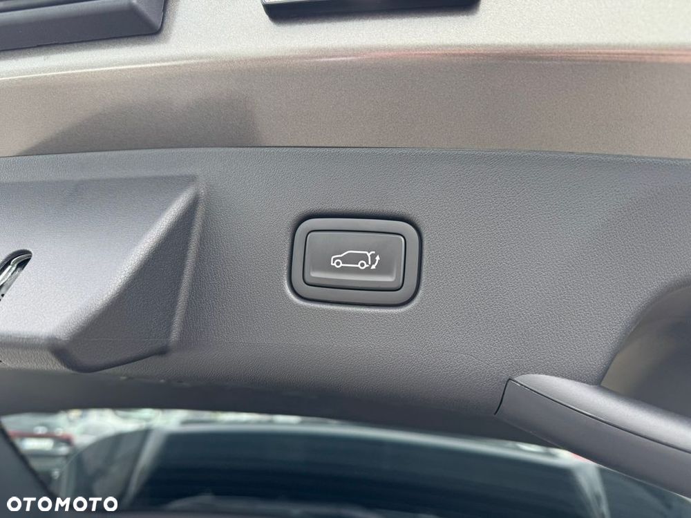 Kia Seltos 1.6 T-GDI L DCT - 24