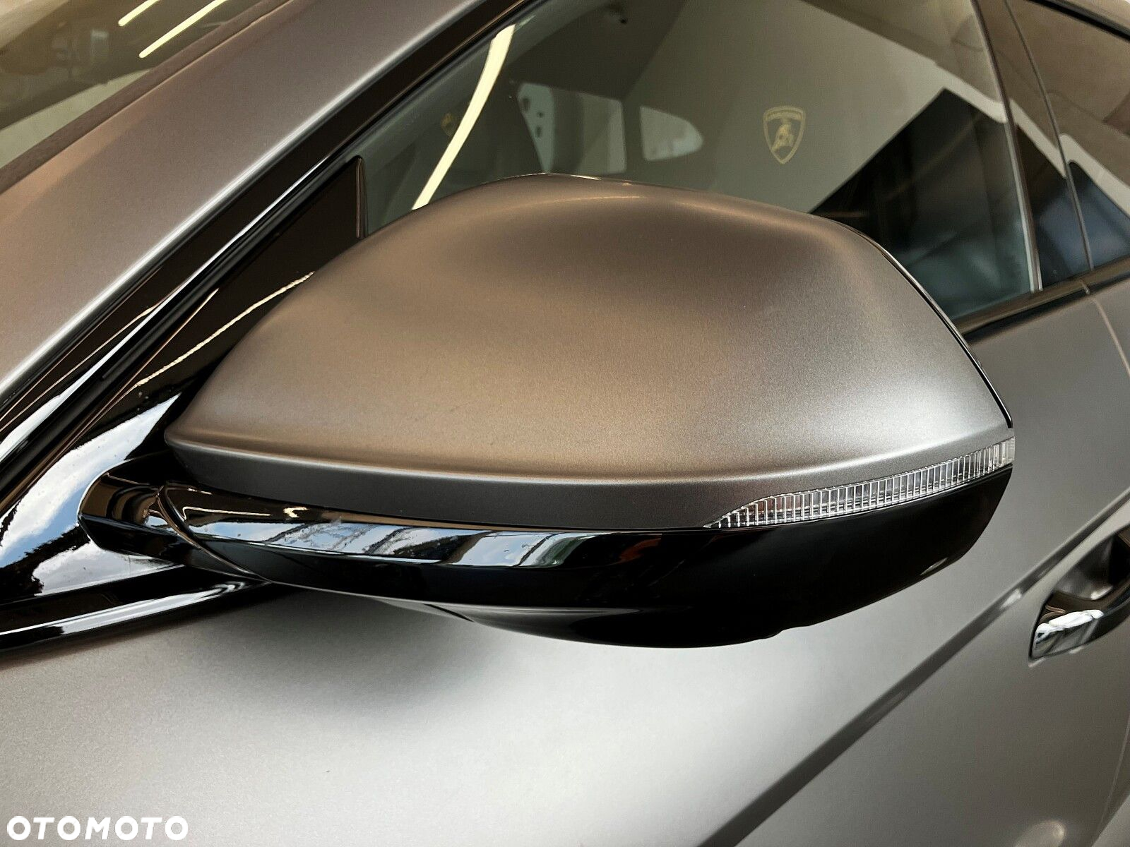 Lamborghini Urus - 32